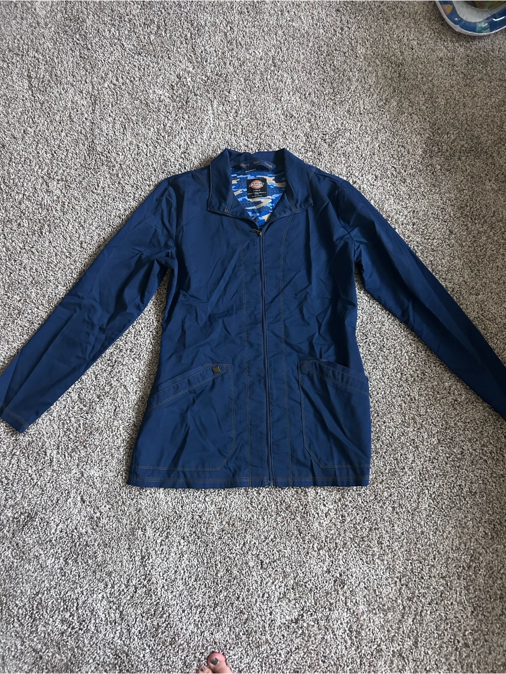 Navy women’s scrub jacket